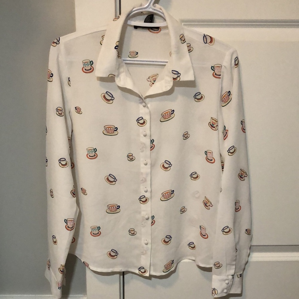 White tea cup button down